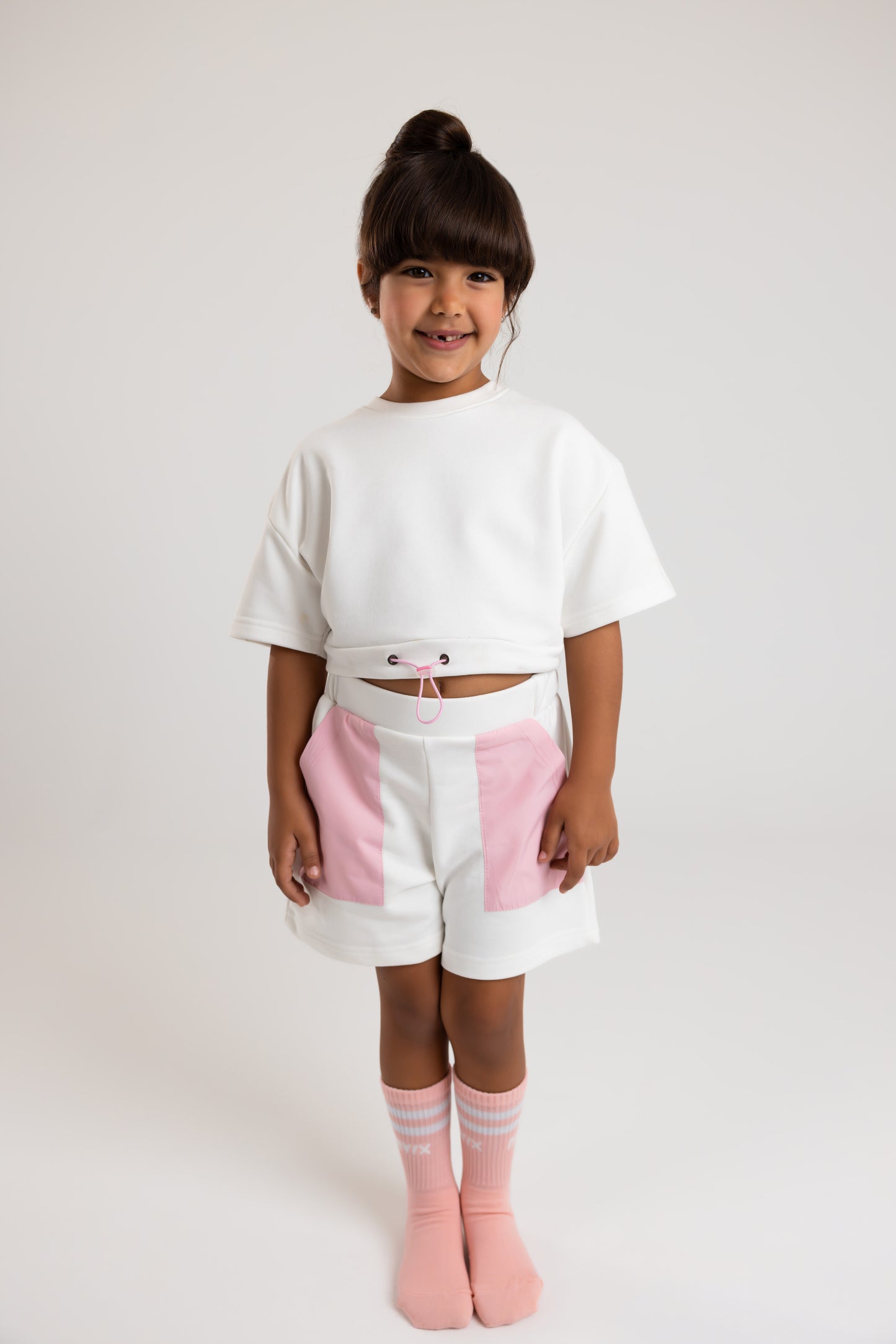 Girl's Set with Waterproof Pockets (Off White X Pink)