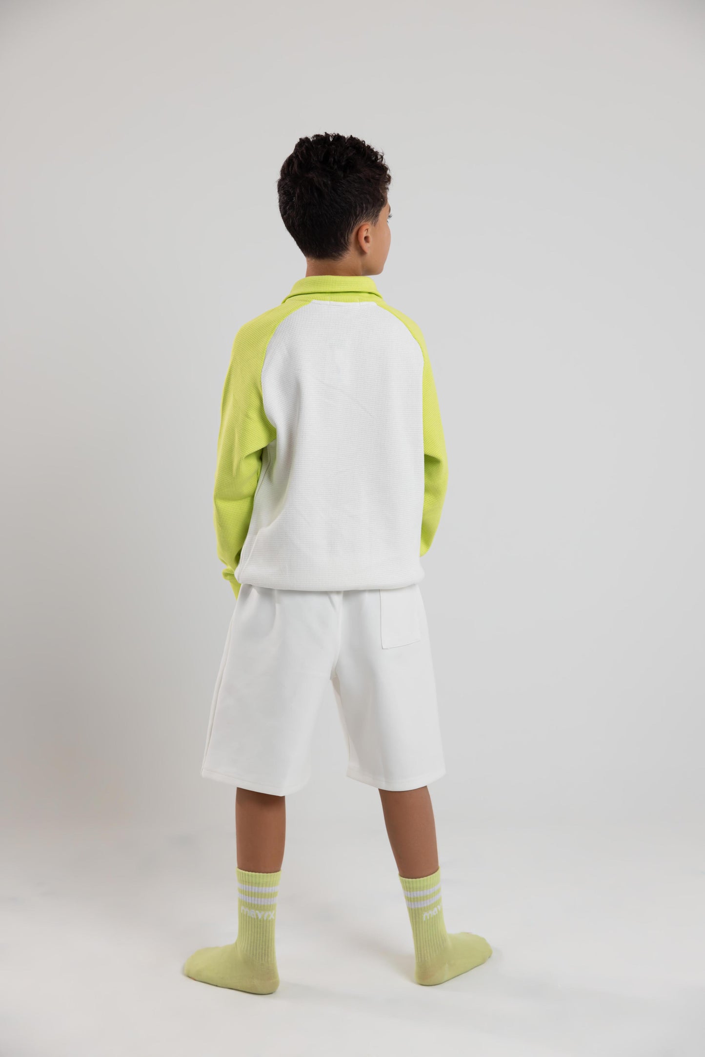 Quarter-Zip Textured Sweatshirt (White x Lime)