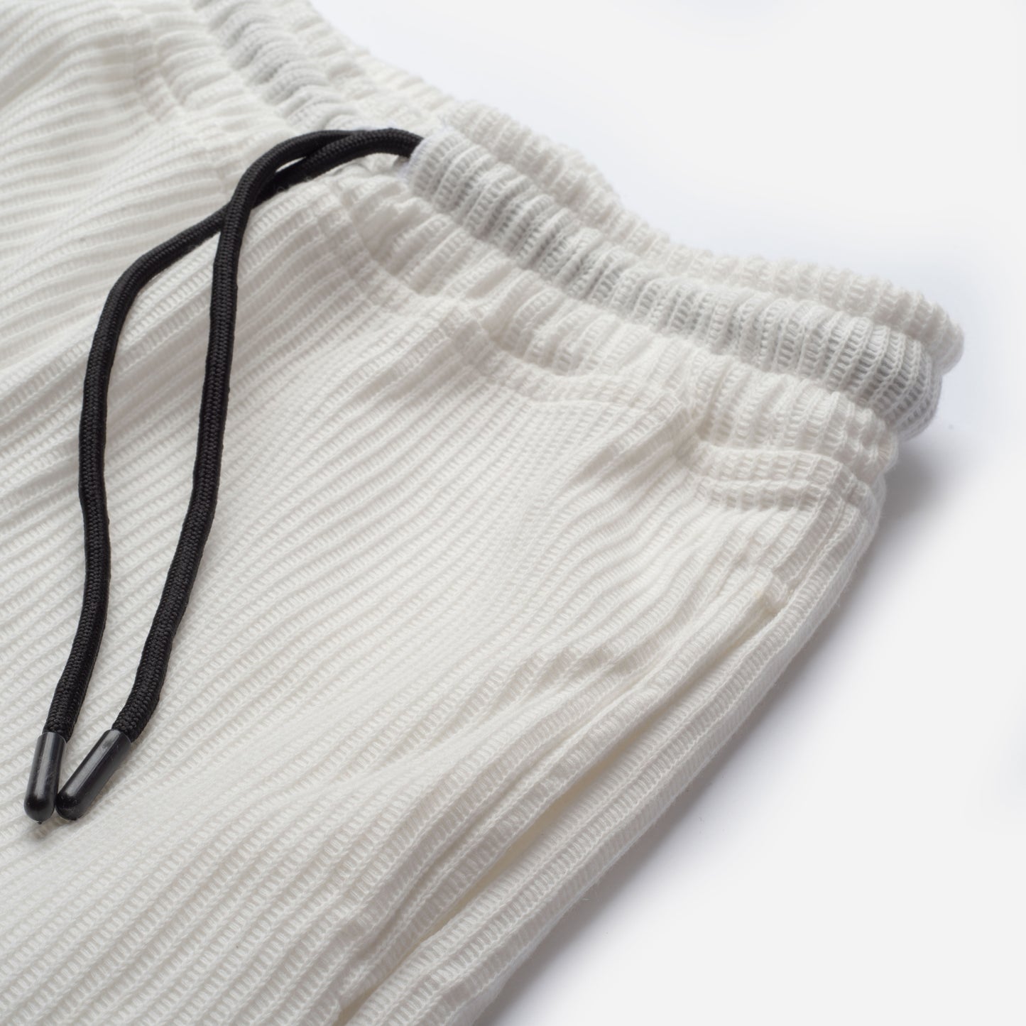 Textured Ribbed short- off white