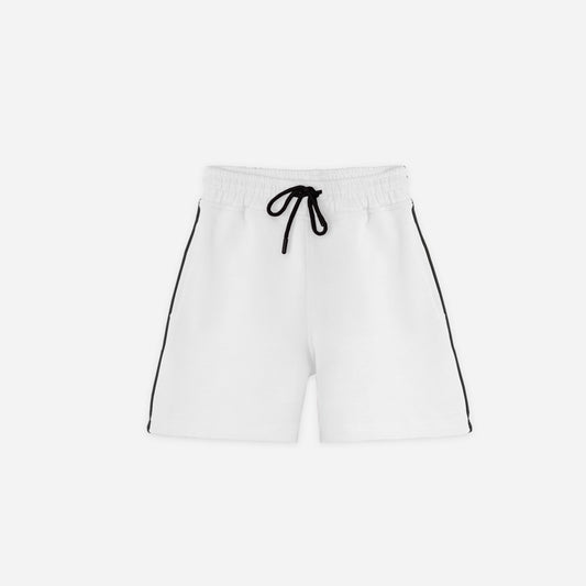 White piping active shorts