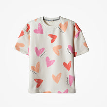 Load image into Gallery viewer, Hearts Printed T-shirt
