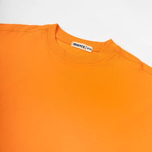 Load image into Gallery viewer, Orange Basic T-shirt - Mavrx
