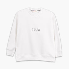 Load image into Gallery viewer, White oversize sweatshirt - Mavrx
